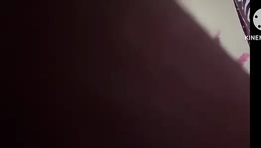 Abang tiri ngentot memek sempit adik tirinya sendiri di kamar!   ( Audio Hindi