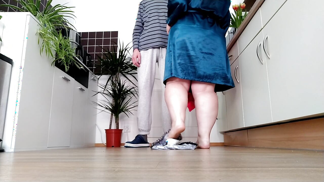 Bringing his stepmother to orgasm