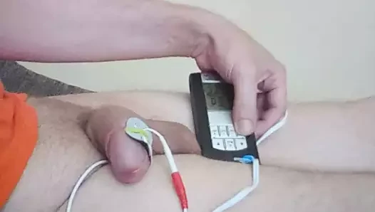 Eletro Stim porn video – Jens11 E-Stim Cum