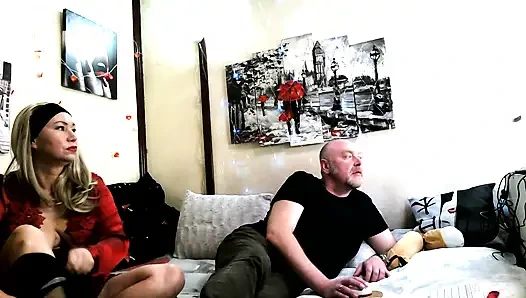 Blowjob, dogging, percakapan pasangan dewasa, kontol di memek close-up dan hanya pirang dewasa yang cantik dengan rambut panjang!