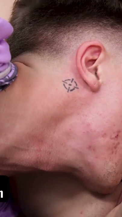💘 Accidental Attraction: Ethan and Jimmy Fall for Their Stepmoms After Sniffing Magic Powder | Clip 2
