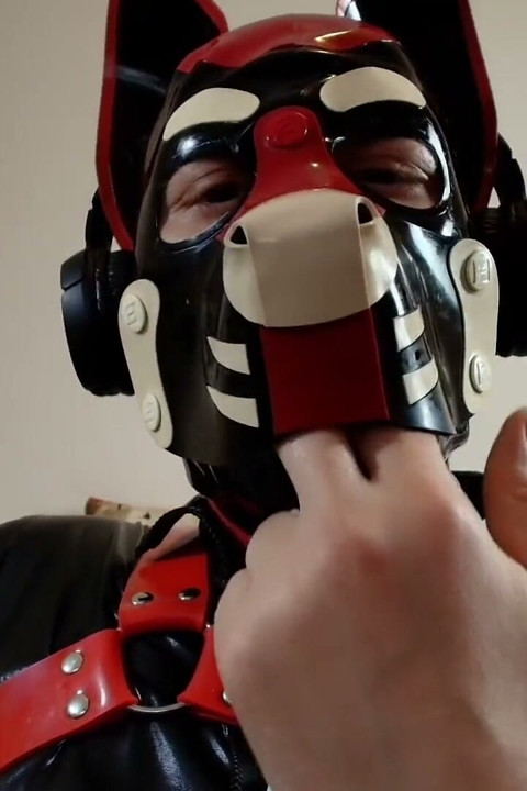 Latex-covered Twink Sucks Hard on Fingers, Cum Explodes