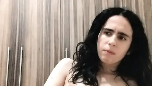 Gadis perawan lagi asik masturbasi