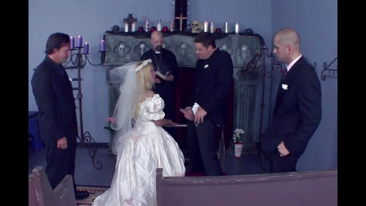 La sposa ha bisogno di una doppia penetrazione