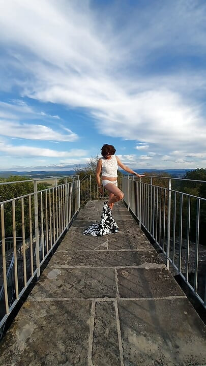 Striptease on the castle tower