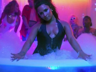 Hommage à Demi Lovato 6