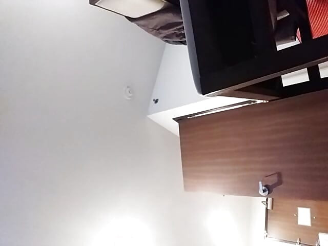 私のアソコを突く