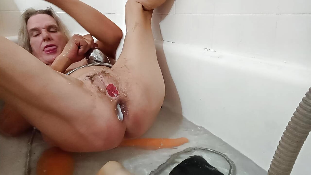 lizzy yum SD December 2025 post op shemale masturbating #57