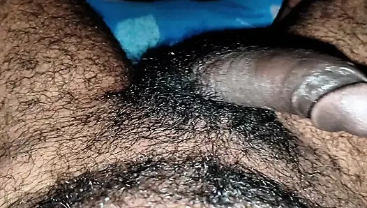 diese exklusive langform vi l'm teilt eine sehr private seite meiner wunderschönen desi-ehefrau Eine sache, die sie absolut liebt, ist es, eine zu geben