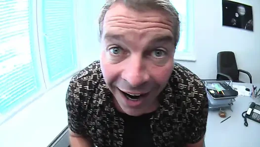 Seks Terapisti Tutkulu açlıkla Yarak Emiyor