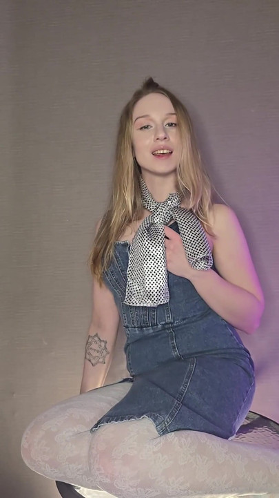 Uma bunda enorme cavalga um pau Em primeiro plano - papai-e-mamãe ejaculação interna