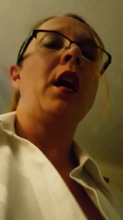 Joanne, sexy UK MILF Slut