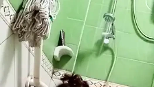 Задница хочет принять ванну.Она хочет, чтобы я видел мой хуй