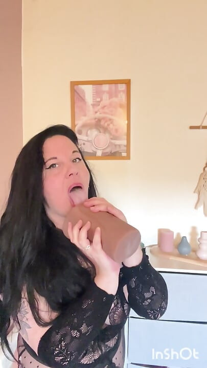 Holes That Never Say No