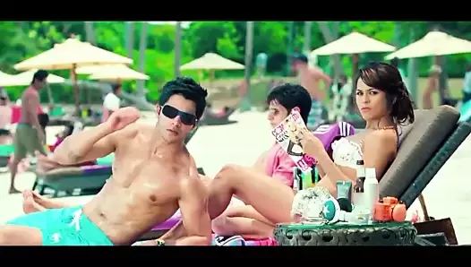 Alia Bhatt in bikini khanki