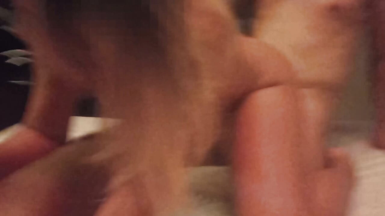 Married nurse sucking her husband and penetrated by 23-year-old man