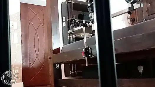 Bikin sepatu botku bersih