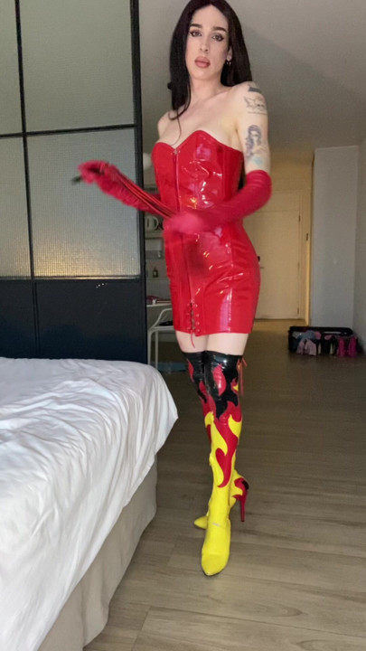 내 의상을 1에서 10까지 평가