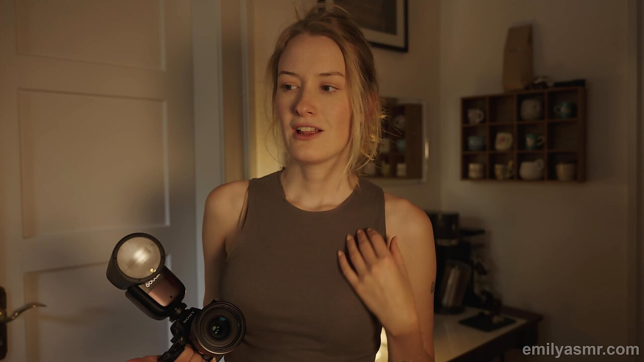 ASMR fotograf braucht ein männliches model ... Sie braucht dich!