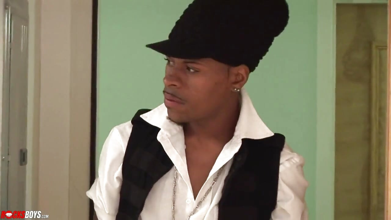 Armani & Romeo St. James blow and ride each other's cock
