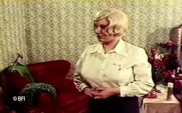 Gold medal - the wise chambermaid