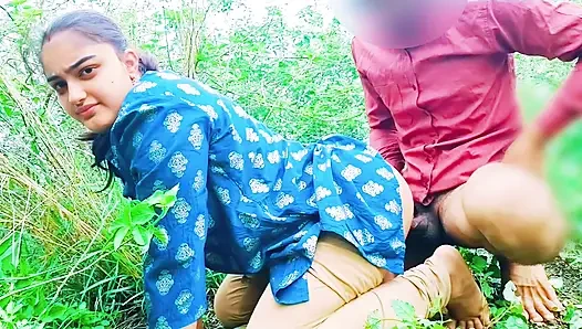 Hintli köylü kız ilk kez sıkı amcığını açık havada sikiyor ormanda seks videosu, viral mms xxx video
