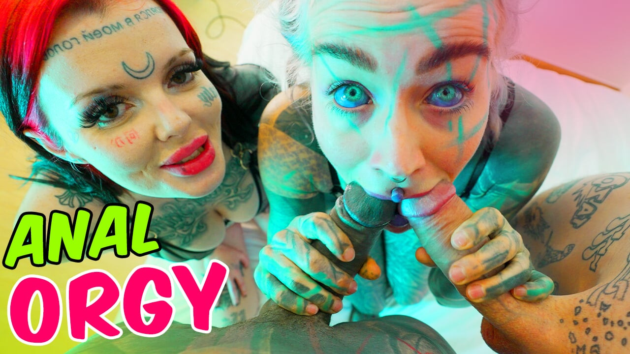 포섬에서 난파된 POV 후장 중독 문신 소녀 - 페이셜 ATM