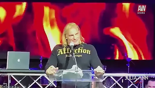 Avn Roast-ku Berlanjut! Evan Stone!