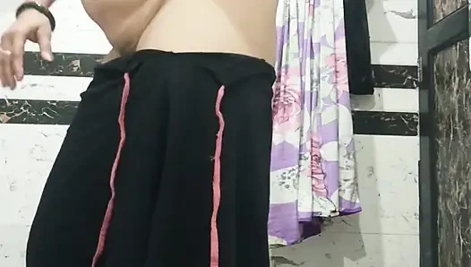 Priya bhabi sexy video heißer körper