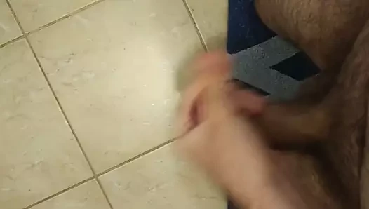 Banyoda mastürbasyon videosu
