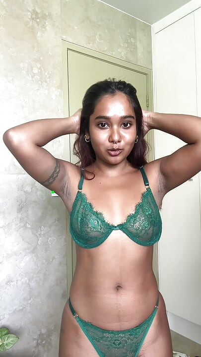 Watch this small desi girl Mia Z try on cute lingerie