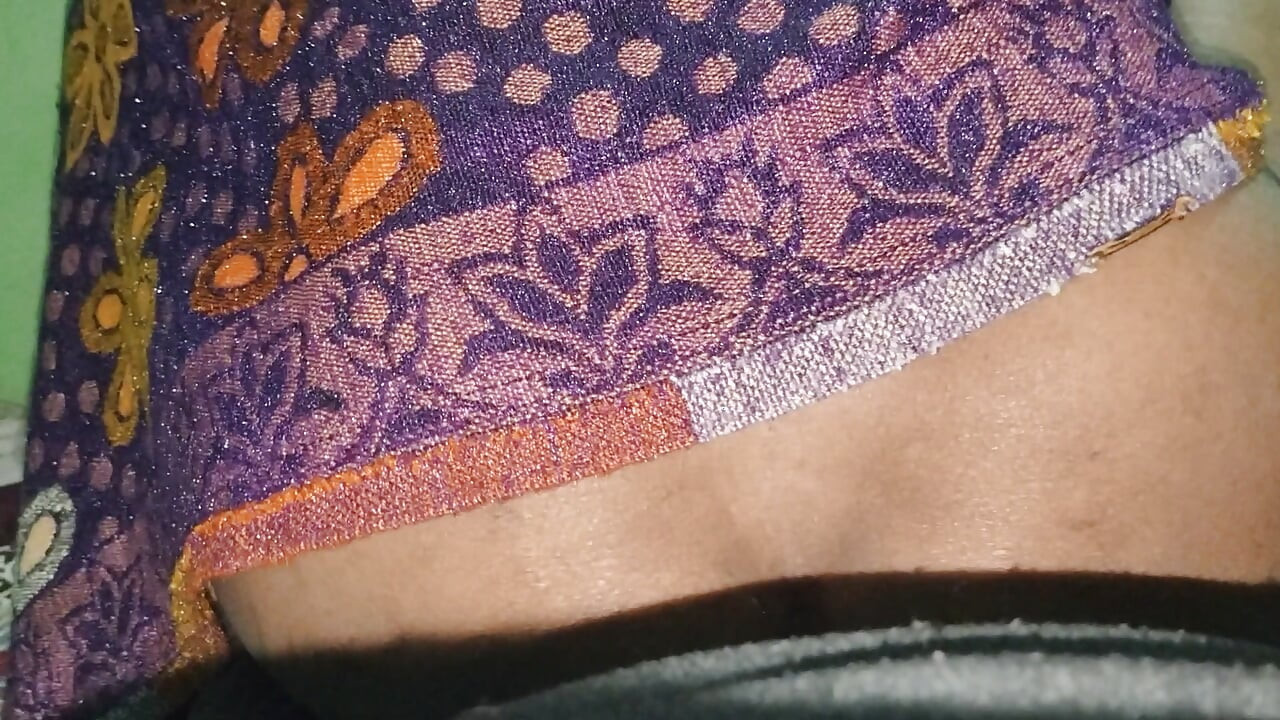 Sister-in-law took my penis in her pussy with great love.