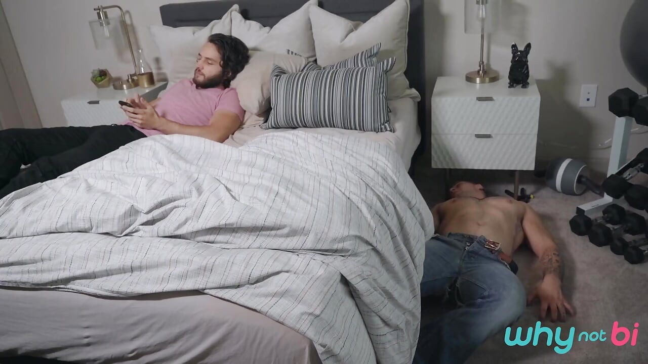 Whynotbi - Naughty Anastasia Rose Makes Friends Rivalry Sizzle with Bisexual Threesome and Titty Fucking