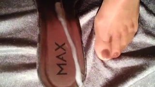 cum on high heels and nylon foot
