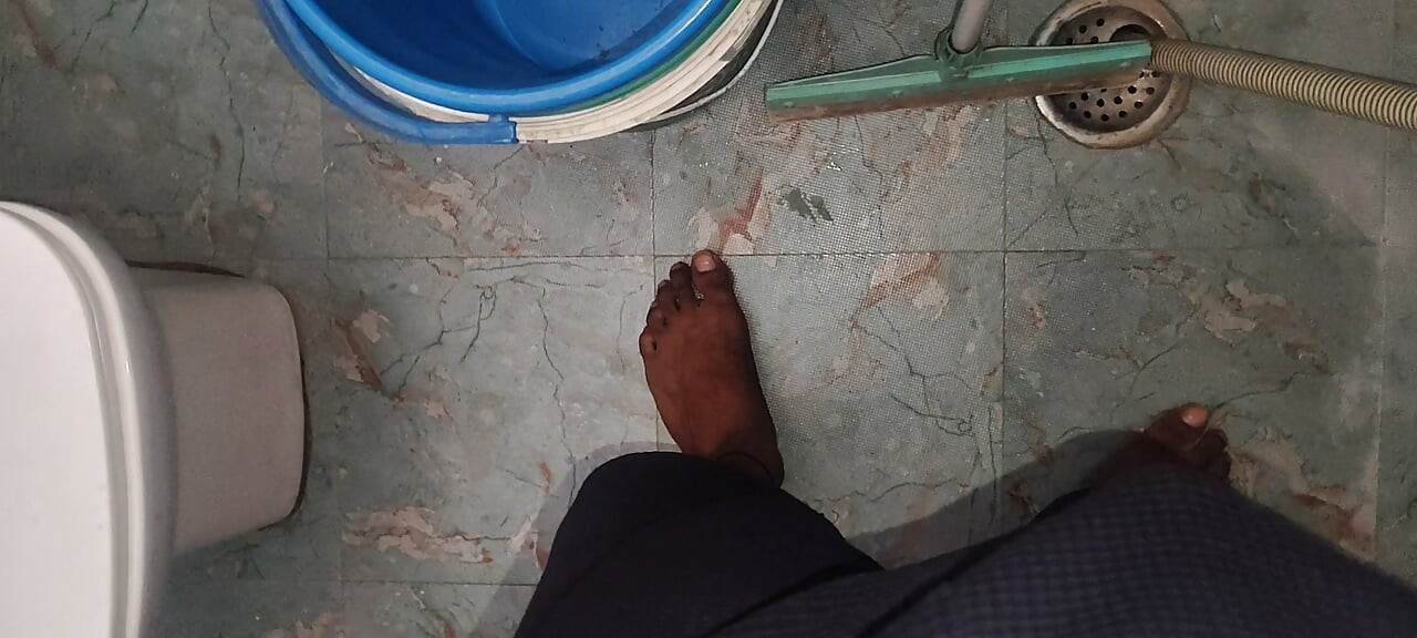 room heater and now pasy is photo Banakar