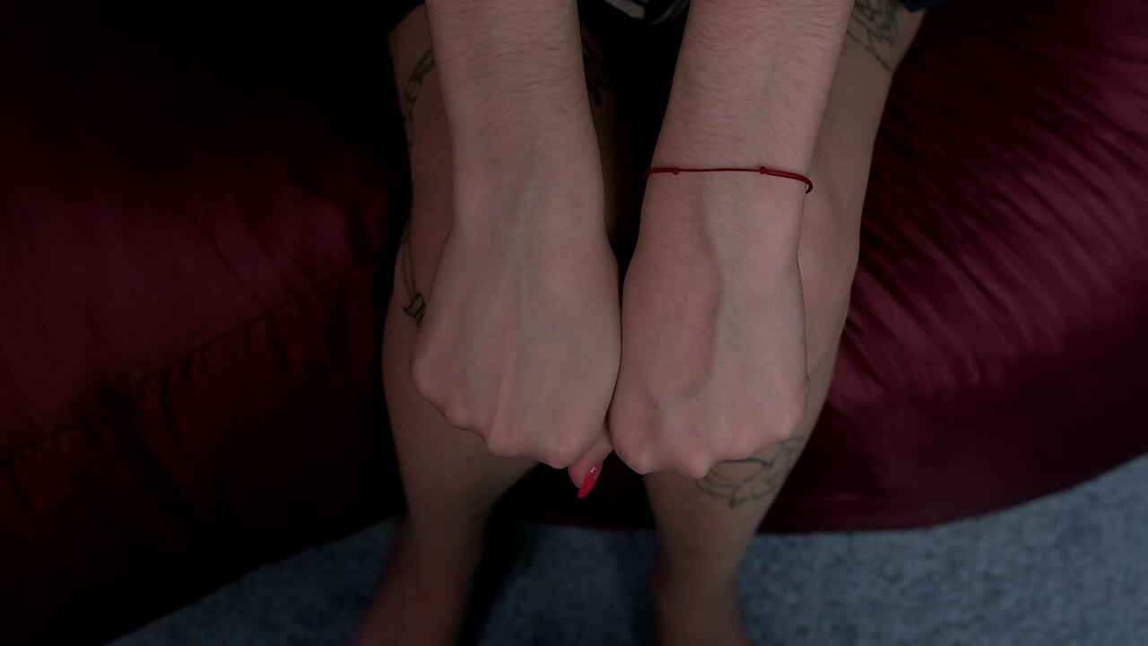Handveins Fetish. Worship My Hand I Want It! POV