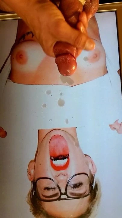 miley cyrus cum tribute mit abgebundenem schwanz 21.8.17