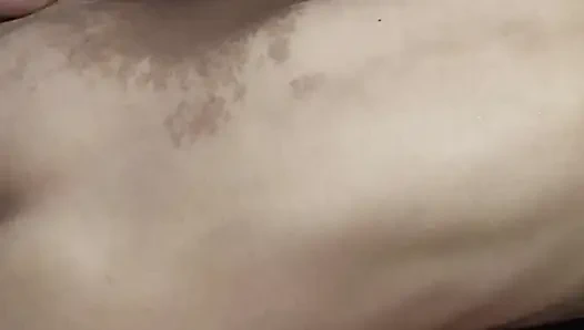 My beautiful Latina stepmom with a huge ass seduces me very hot and calls me to go to her room so I can have sex with her