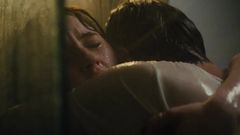 Menino bonito - sexo no chuveiro (2018)