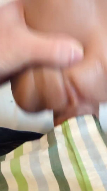 来自“（FR）占主导地位的法国男人使用你的淫荡小穴的难忘时刻！鞭子和肛塞（话和撸管）”