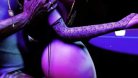 3 boyutlu iri güzel kadın olgun orta yaşlı seksi striptizci büyük zenci yarağı tarafından çok sert sikiliyor