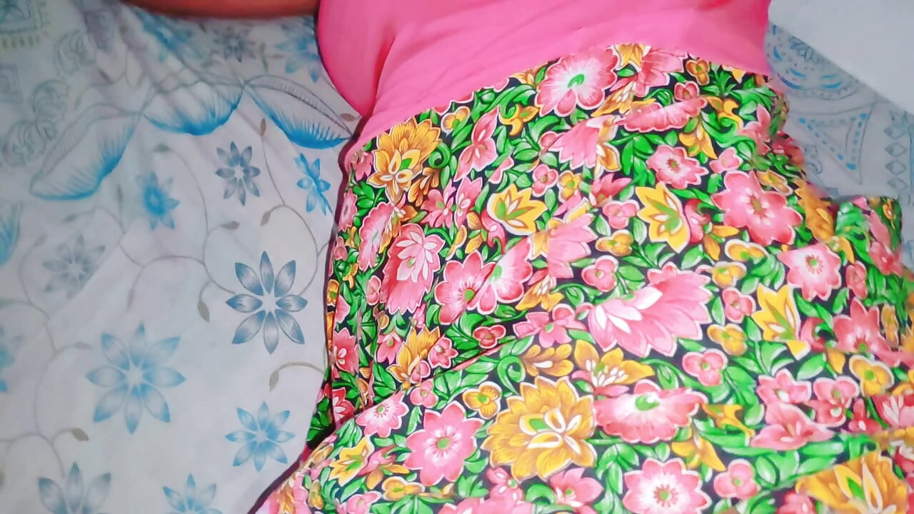Šrilankanska seksi nova cura jebe se u sobi