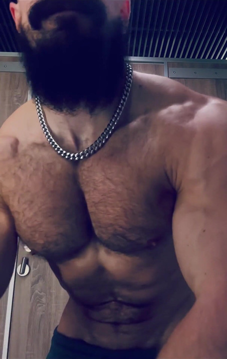 I’m All Sweaty and Muscles Are so Pumped