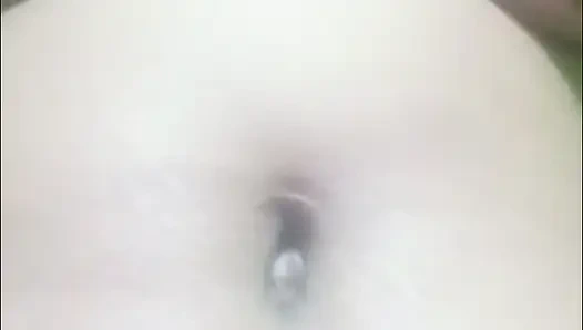 mamta bhabi ne chut main ungli kar ke pani nikali