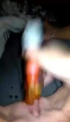 She dildos herself then pisses in bed