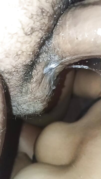 She Sucked His Penis Without Taking It Out of Her Throat, Stopping Only When It Was Completely Soft.