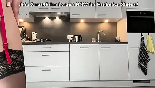 FUCK!! Steakku hancur! Oh, wah