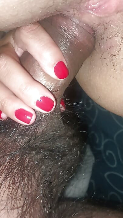 La perra de mi hermana me pide verga