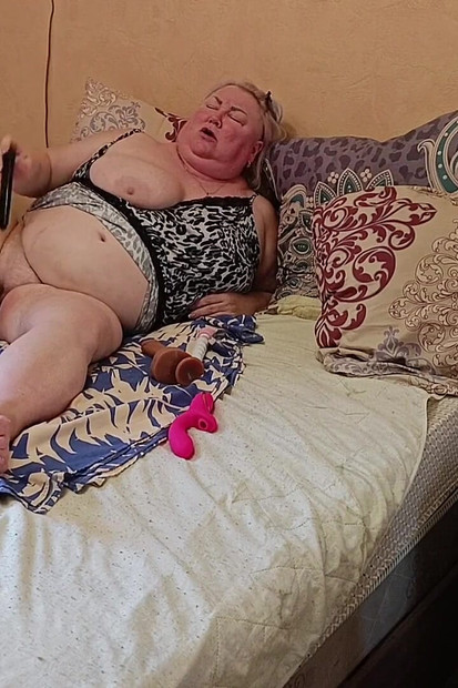 Girlfriend with Big Hairy Cunt Masturbates with Toys