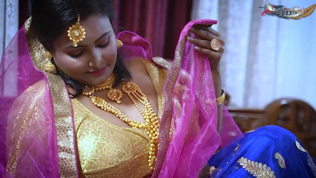 JAMIDARBABU ROMANTIC SOFTCORE SEX WITH HER BEAUTIFUL WIFE ( HINDI AUDIO )